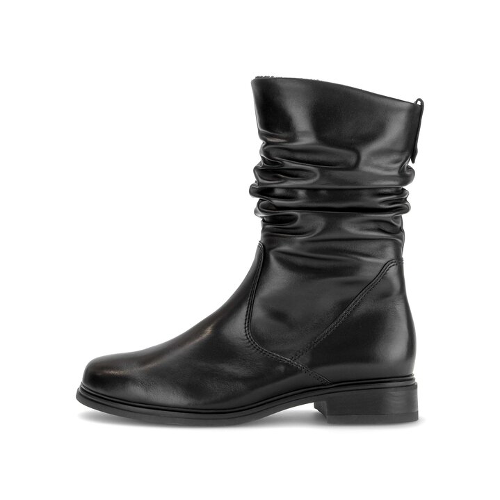 Sportliche Stiefelette schwarz #0