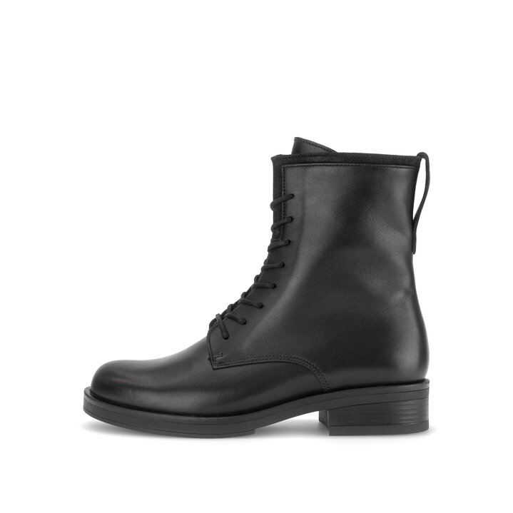 Stivaletto stringato nero #0