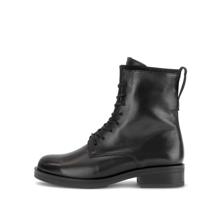 Stivaletto stringato nero #0
