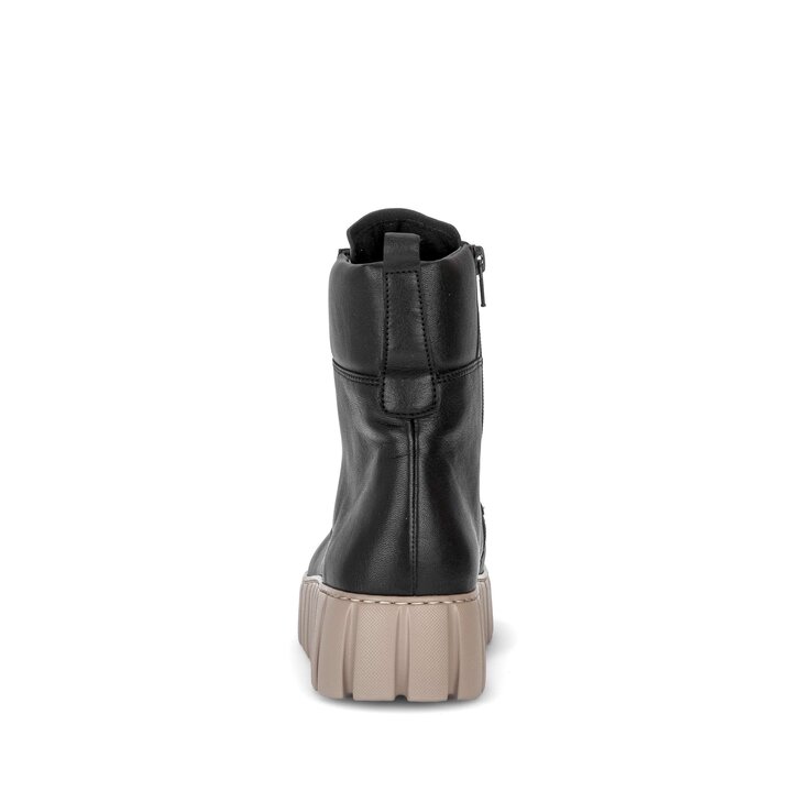 Stivaletto con plateau nero #3