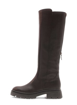 Sportlicher Stiefel braun