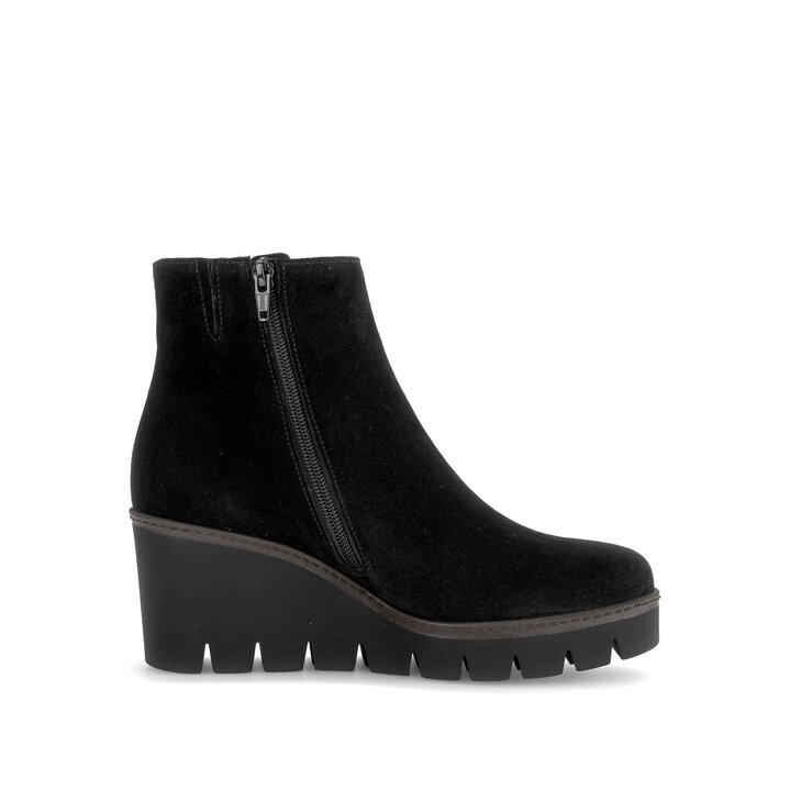 Plateau Stiefelette schwarz #1