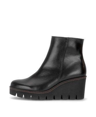 Plateau Stiefelette schwarz