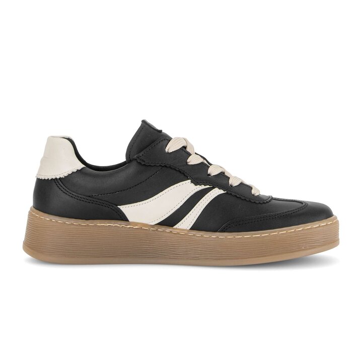 Sneaker low schwarz #1