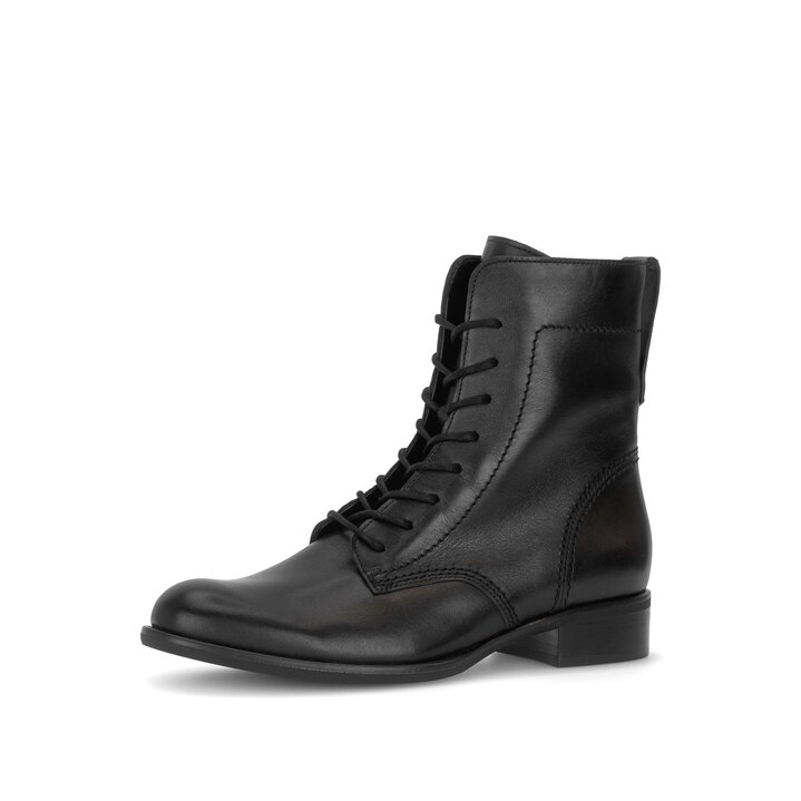 Stivaletto stringato nero #2