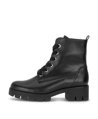 Stivaletto stringato nero