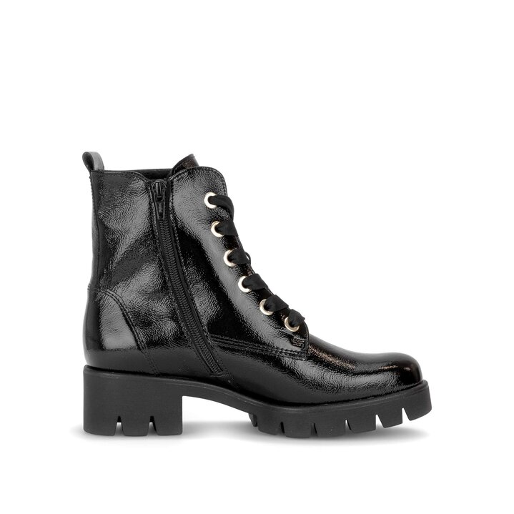 Stivaletto stringato nero #1
