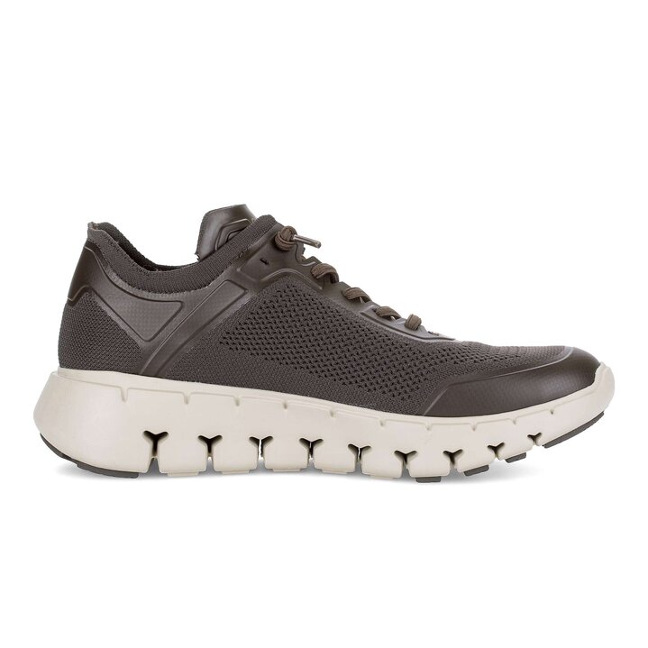 Sneaker low braun #1