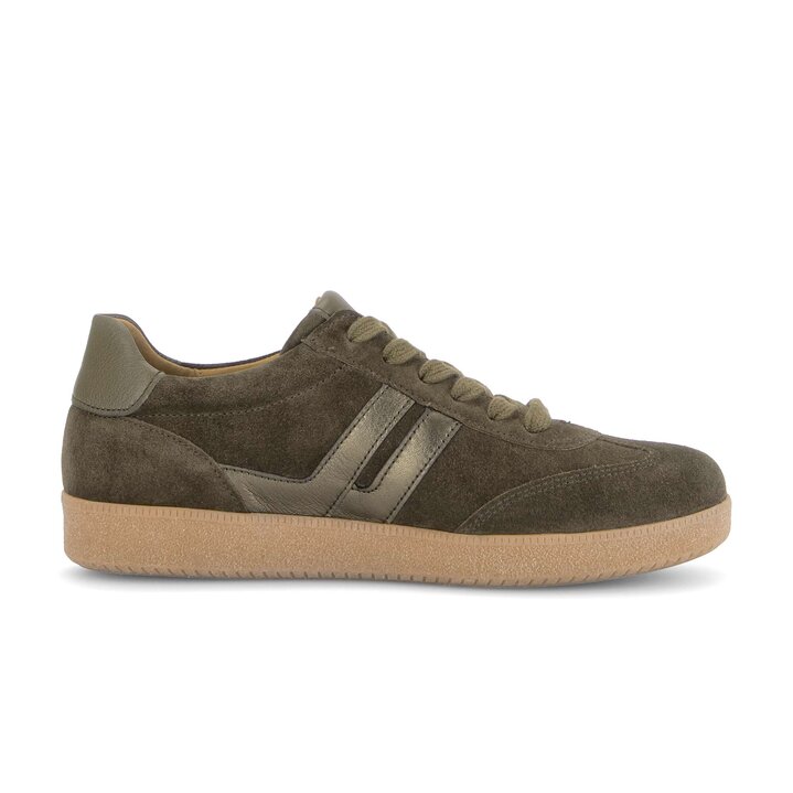 Lage sneaker groen #1