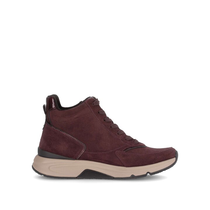 Sneaker high rot #1