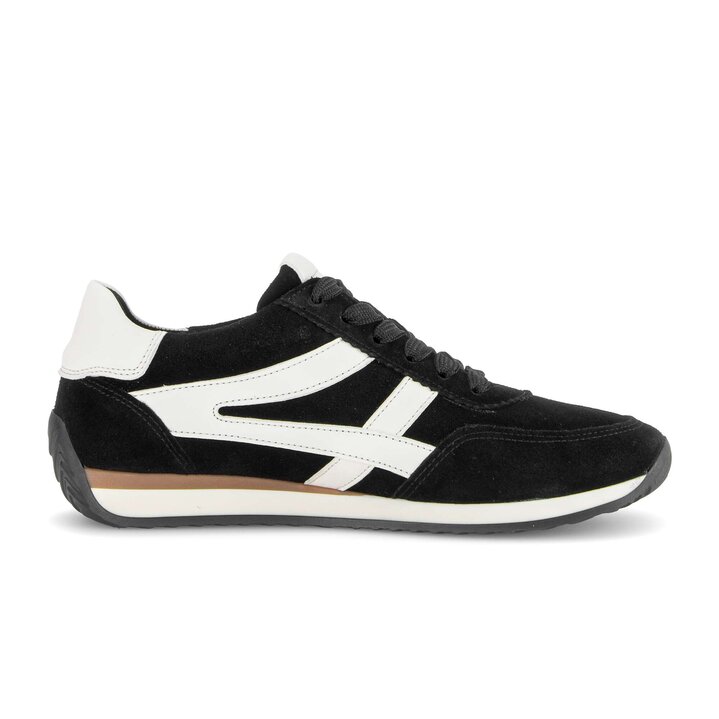 Sneaker low schwarz #1