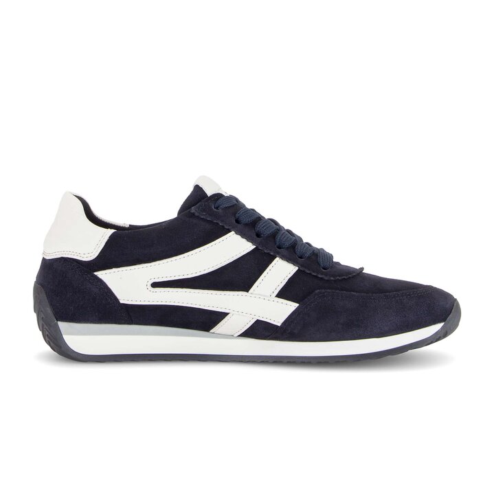 Lage sneaker blauw #1