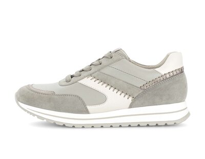 Sneaker low grün