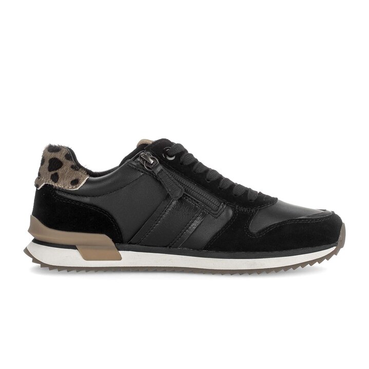 Lage sneaker zwart #1