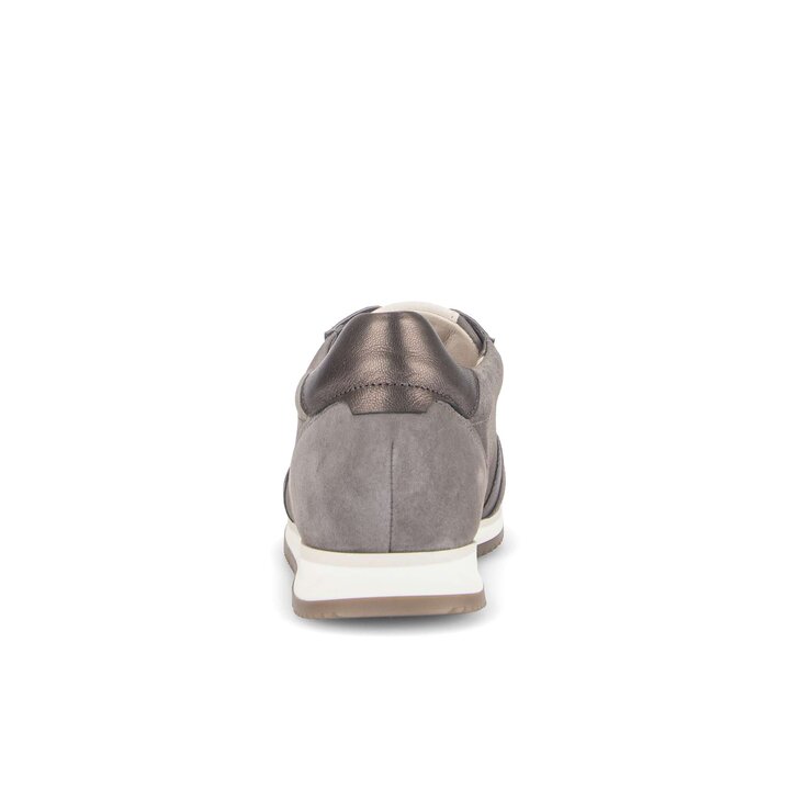 Sneakers basse grigio #3