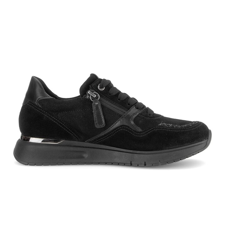 Basket basse noir #1