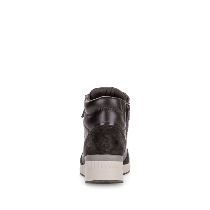 Sneaker high braun #3