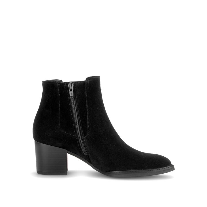 Sportliche Stiefelette schwarz #1