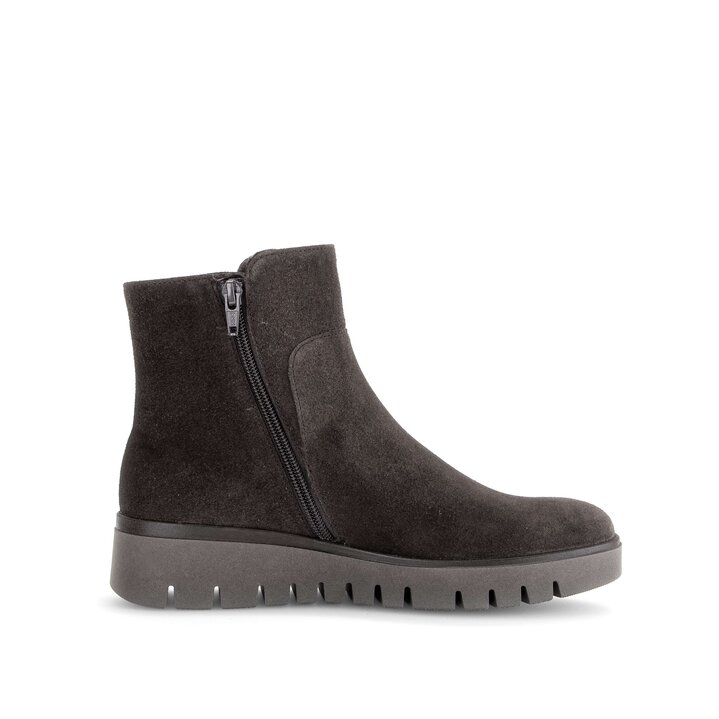 Sportliche Stiefelette braun #1