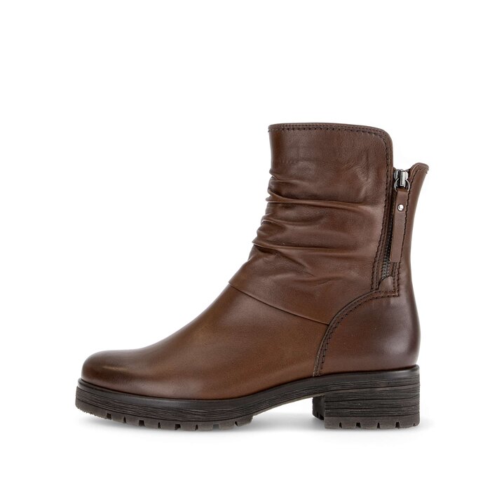 Sportliche Stiefelette braun #0