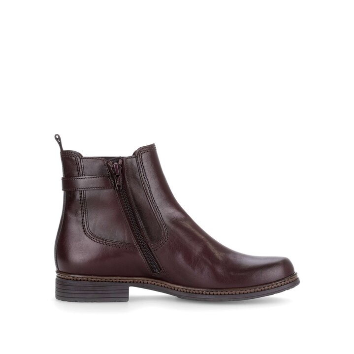 Chelsea Boot rot #1