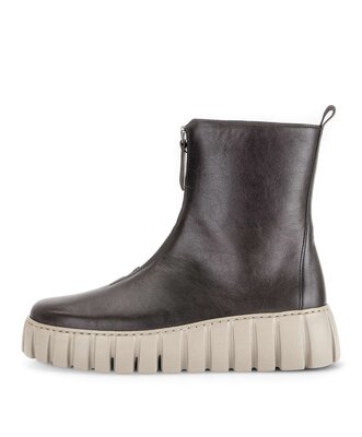 Plateau Stiefelette braun
