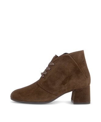 Schnürschuh braun