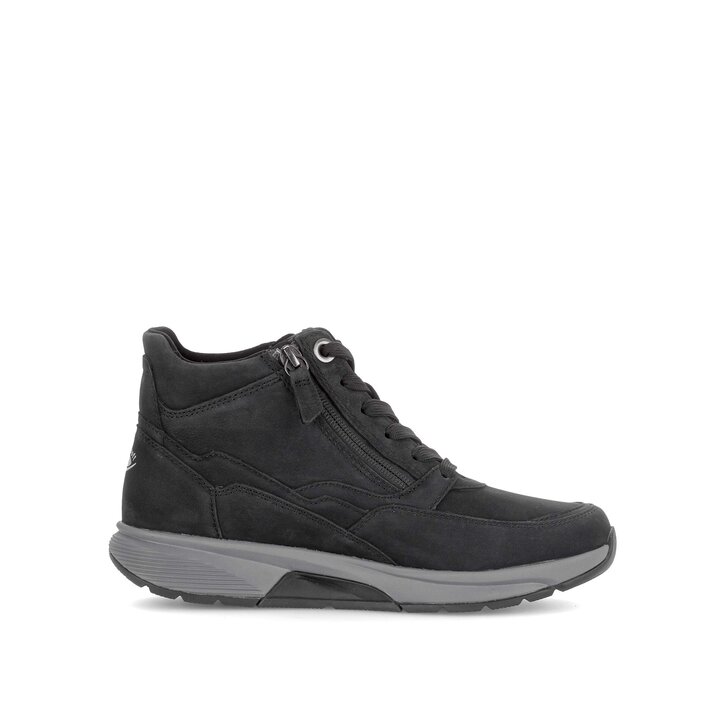 Sneaker high schwarz #1