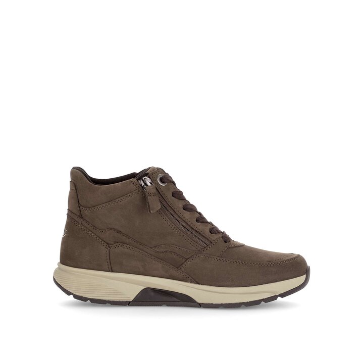 Sneaker high braun #1
