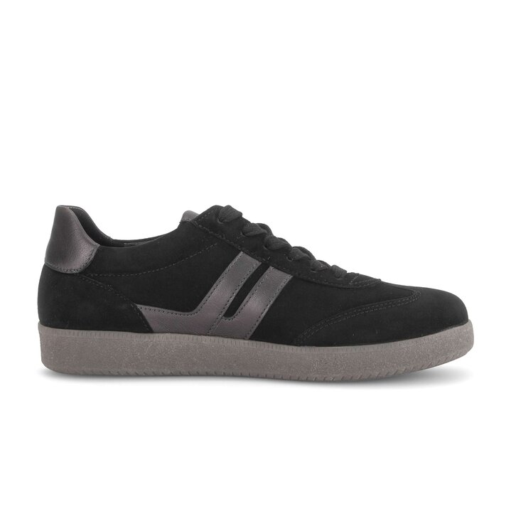Basket basse noir #1