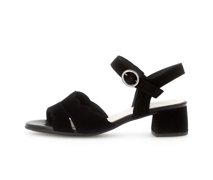 Sandalen met riempjes hotsell