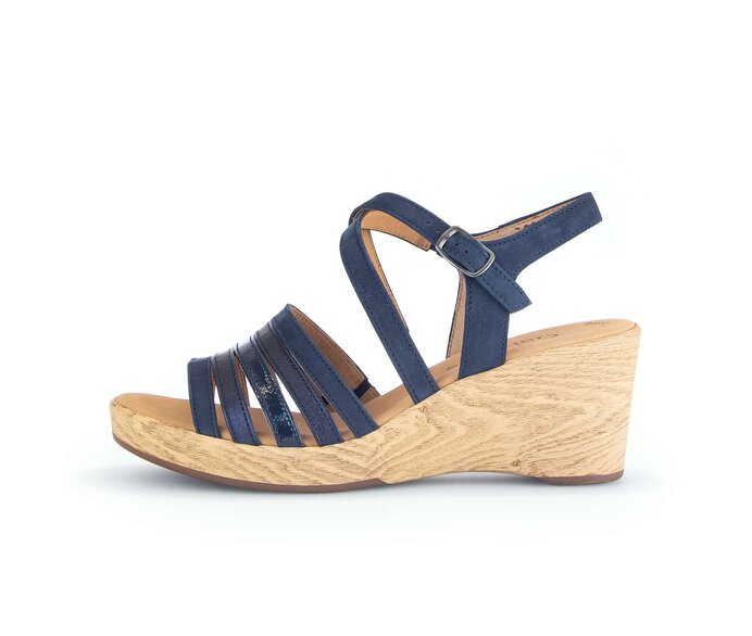 Sandalo con zeppa 44.671.16 Mix di materiali in pelle