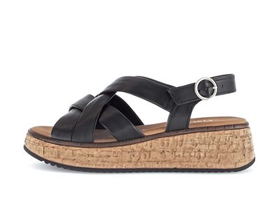 Sandalo con plateau nero