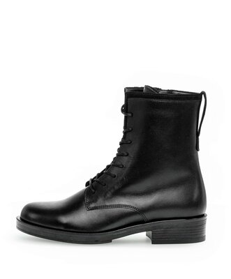 Stivaletto stringato nero