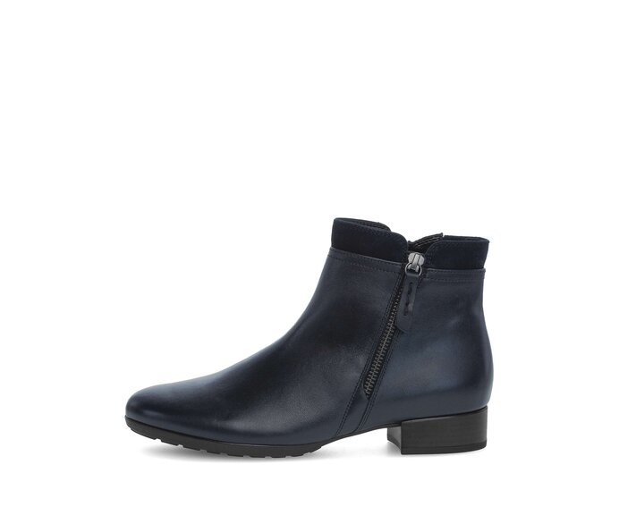 Sportliche Stiefelette Blau #0