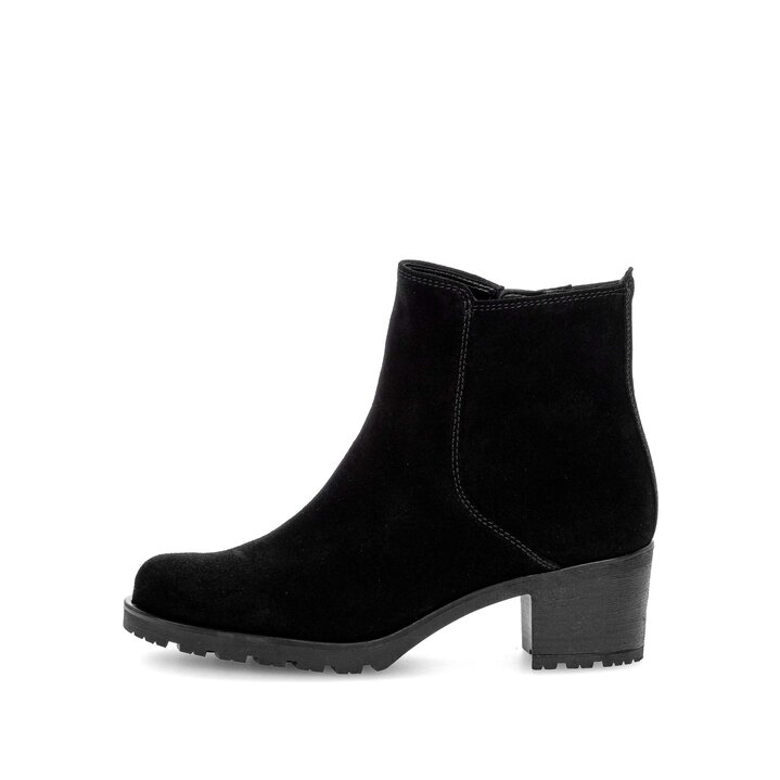Sportliche Stiefelette schwarz #0