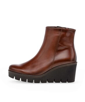 Plateau Stiefelette braun