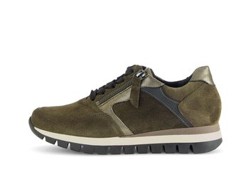 Sneaker low grün
