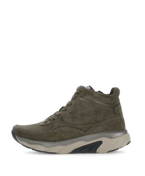 Sneaker high grün