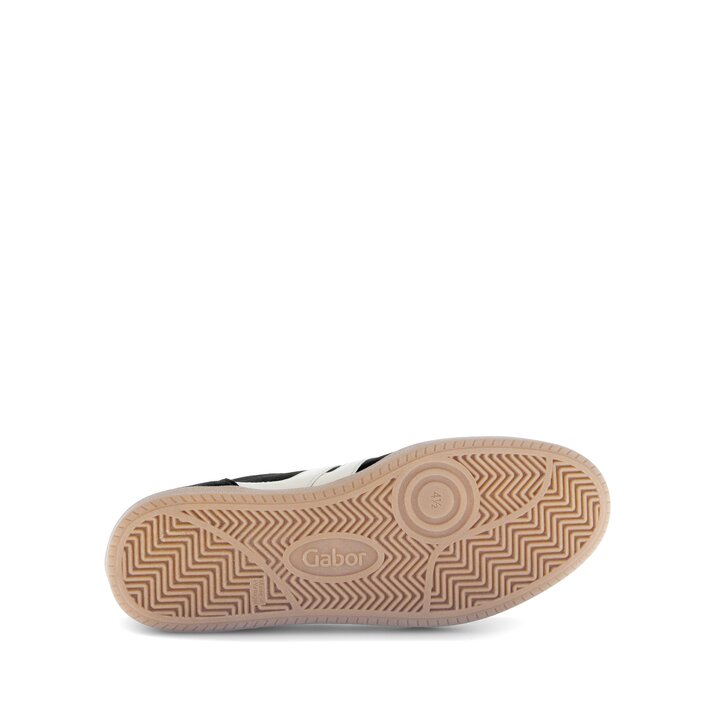 Basket basse noir #4