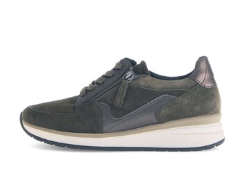 Sneaker low grün