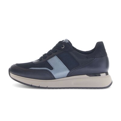 Lage sneaker blauw