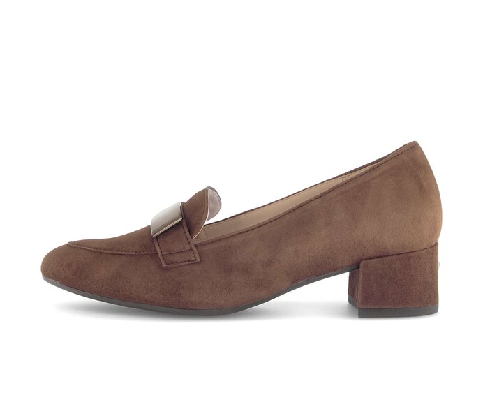 Pumps med hög framdel brun #0