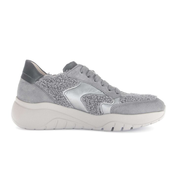 Lage sneaker grijs #1