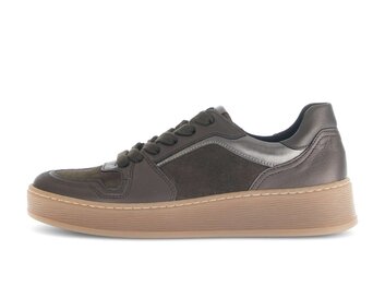 Sneaker low grün