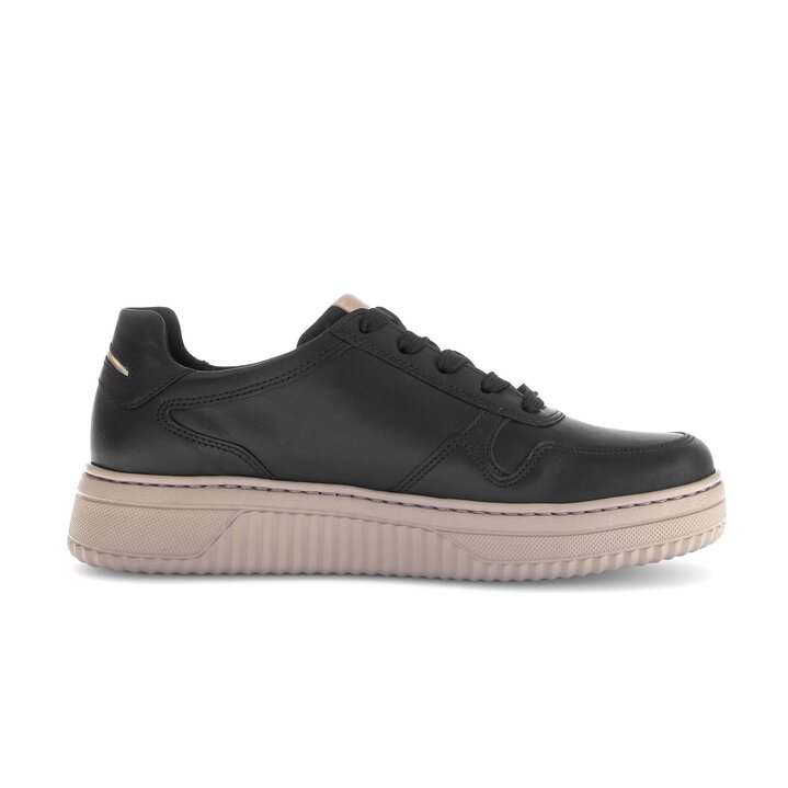 Sneaker low schwarz #1