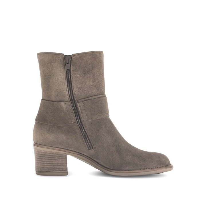 Sportliche Stiefelette braun #1