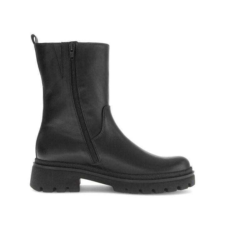 Sportliche Stiefelette schwarz #1