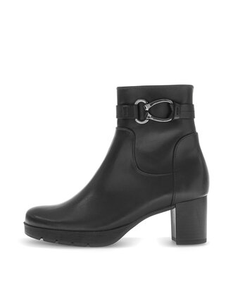 Stivaletto con plateau nero