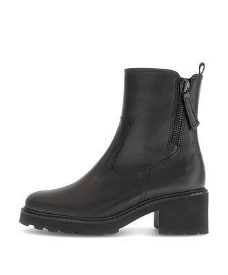 Plateau Stiefelette schwarz